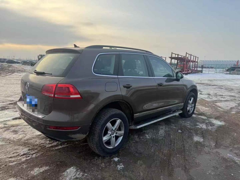 乌鲁木齐13年大众途锐4