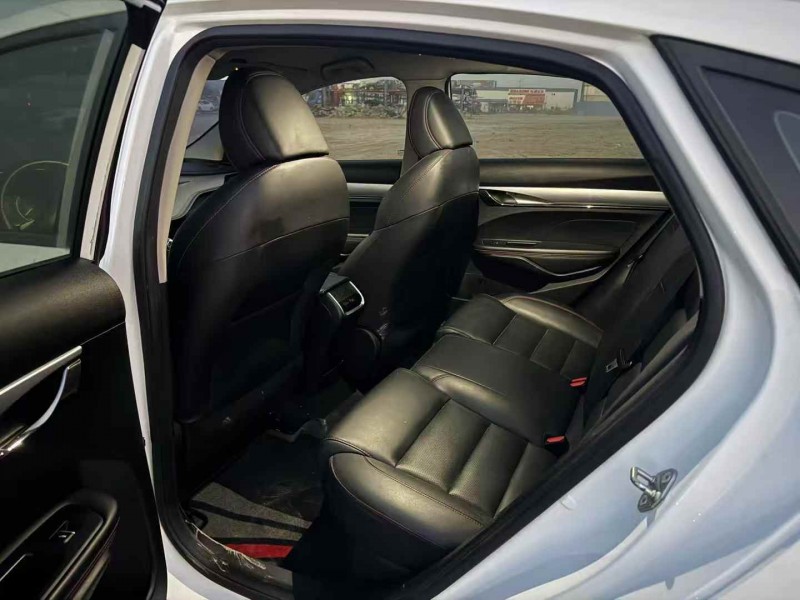 乌鲁木齐20年吉利缤瑞8