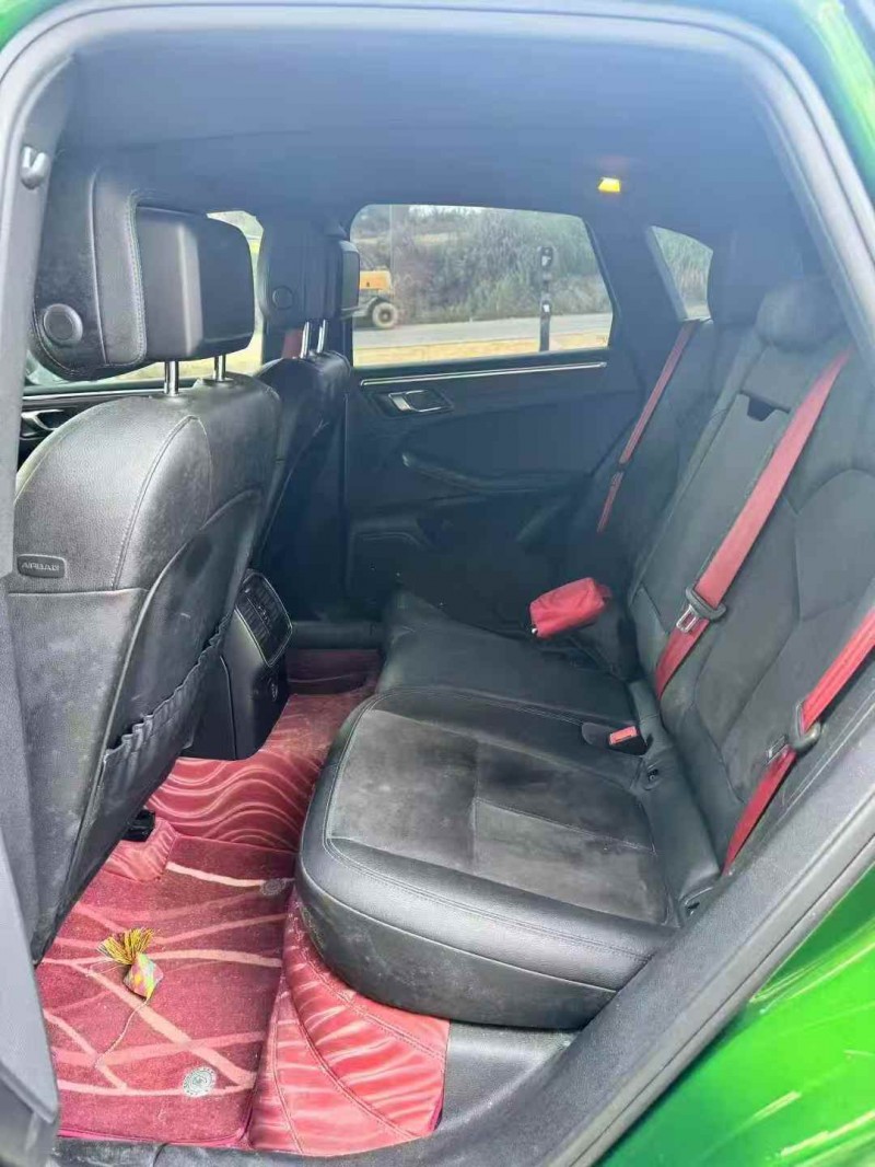 九江19年保时捷Macan5