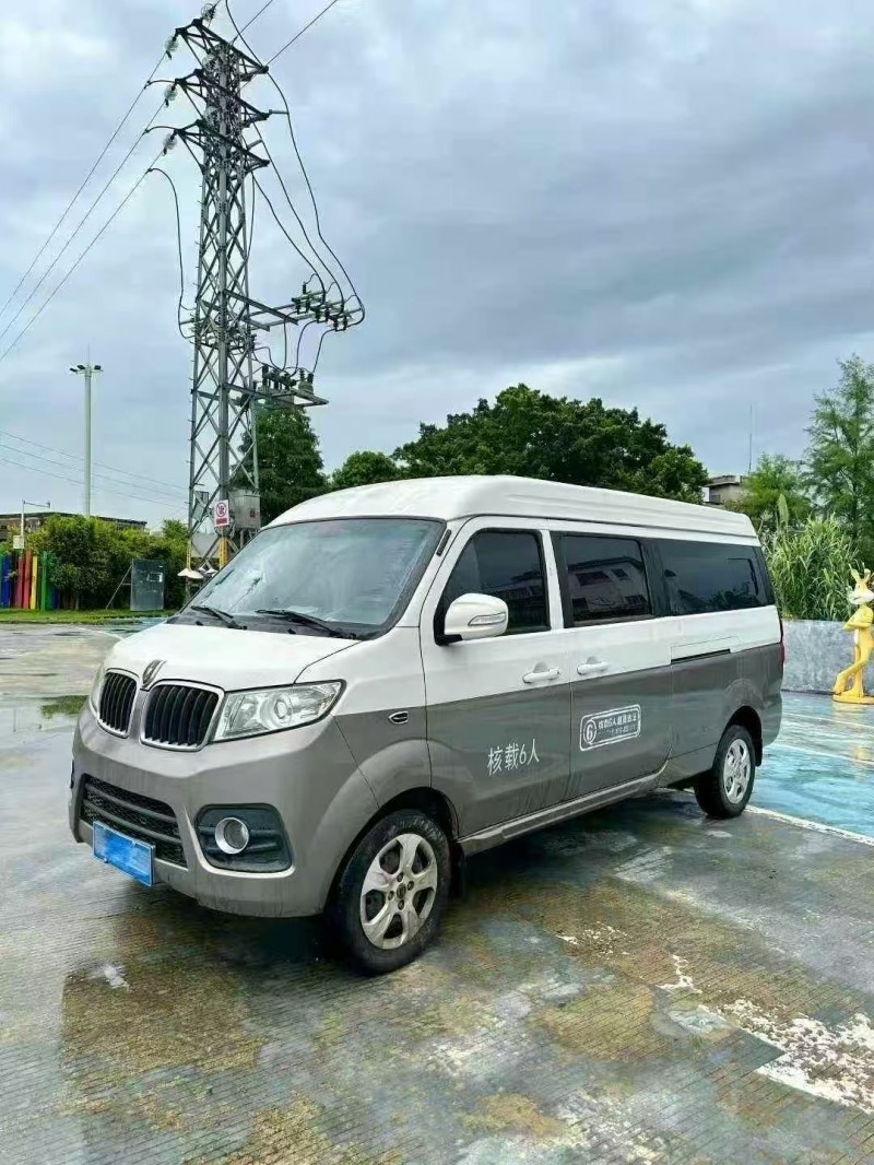 佛山23年华晨海狮2