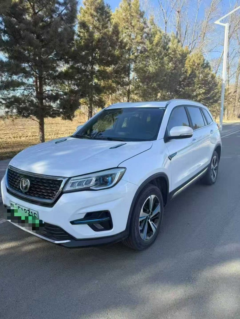 呼和浩特19年长安汽车CS752