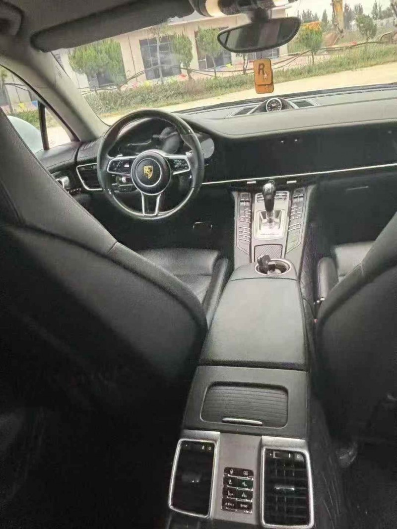 淄博17年保时捷帕拉梅拉6