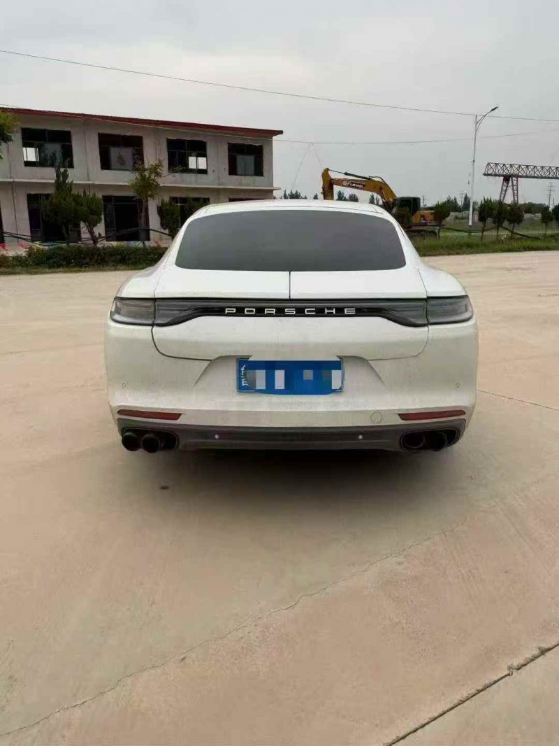 淄博17年保时捷帕拉梅拉9