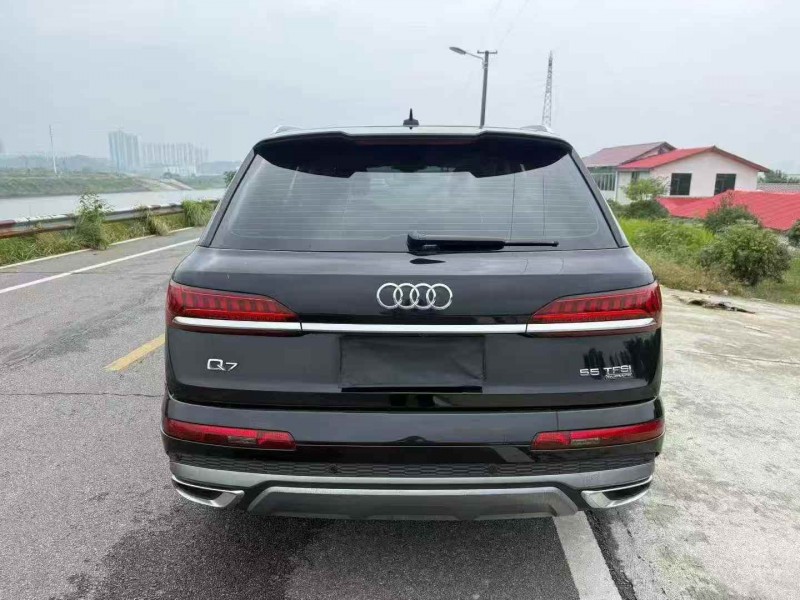 衡阳21年奥迪Q78