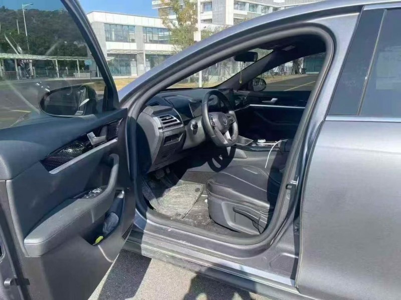 厦门24年比亚迪秦7