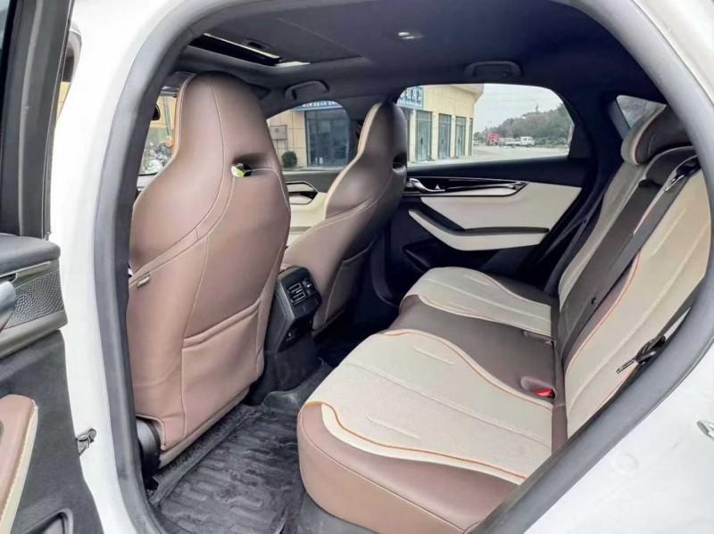 宜昌24年比亚迪秦6