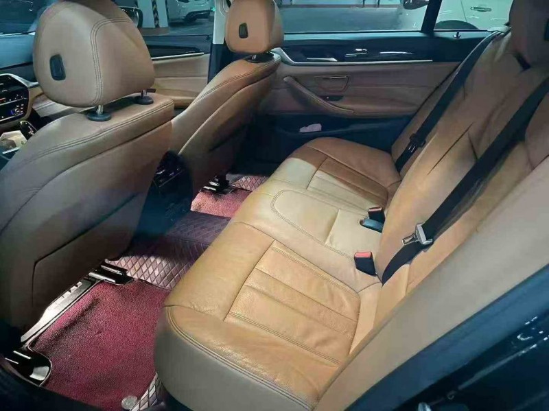 娄底18年宝马5系9