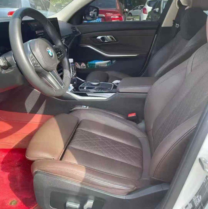 张家界24年宝马3系5