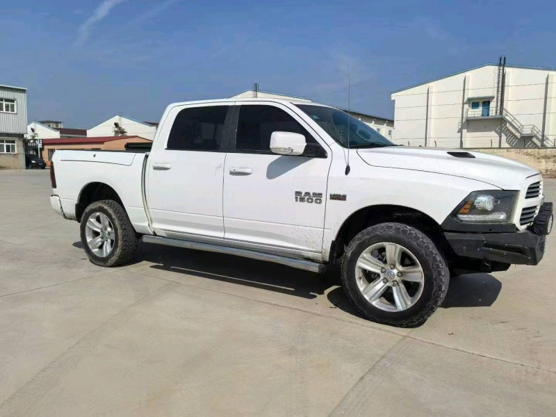 天津16年道奇公羊2