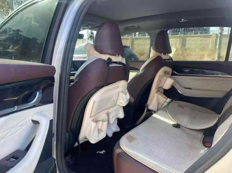 新乡24年吉利星越4