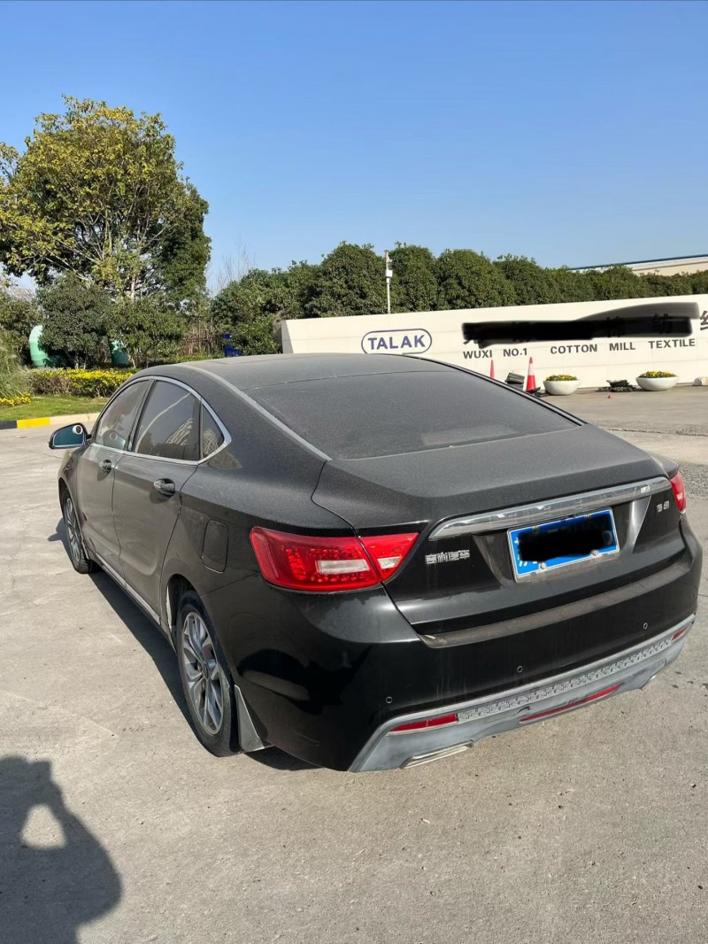 无锡16年吉利博瑞8