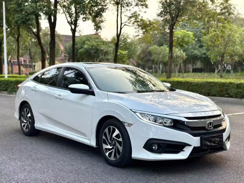 厦门17年本田思域3