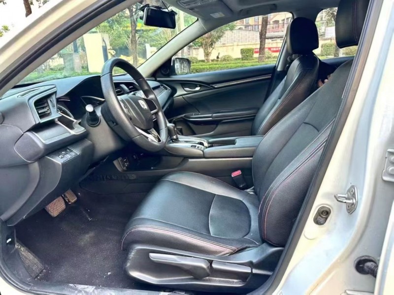 厦门17年本田思域9