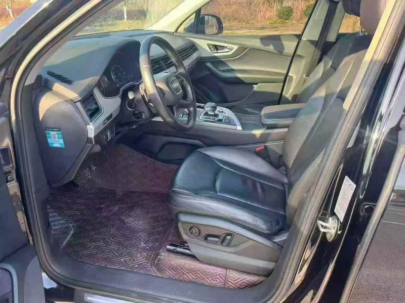 咸宁20年奥迪Q75
