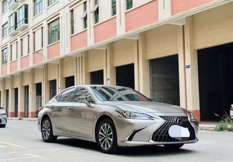广州23年雷克萨斯ES3