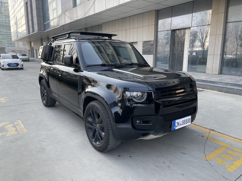 济宁23年路虎卫士3