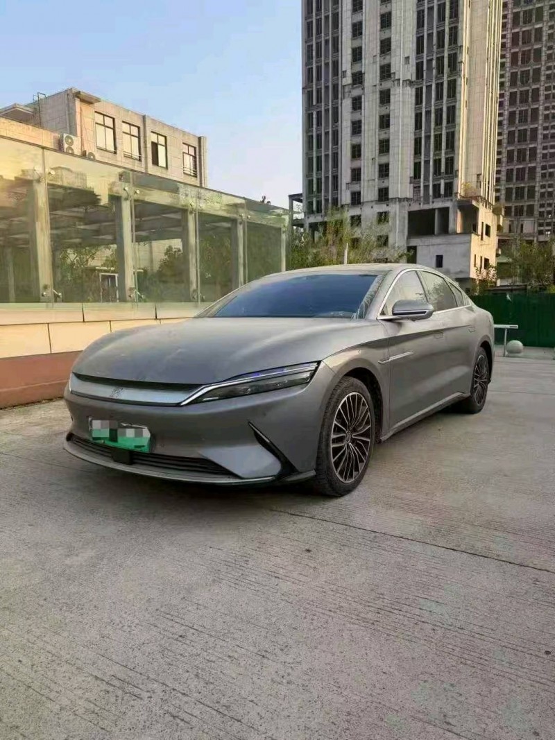 景德镇23年比亚迪汉3