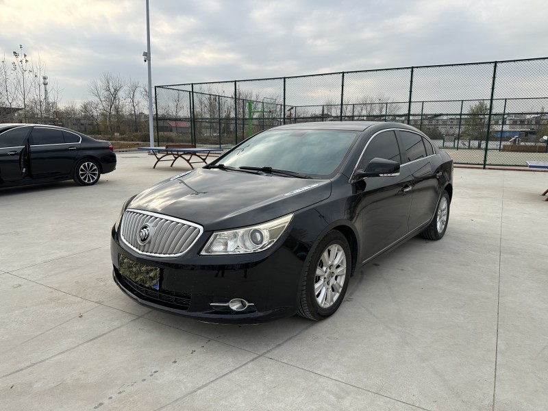 徐州13年别克君越2