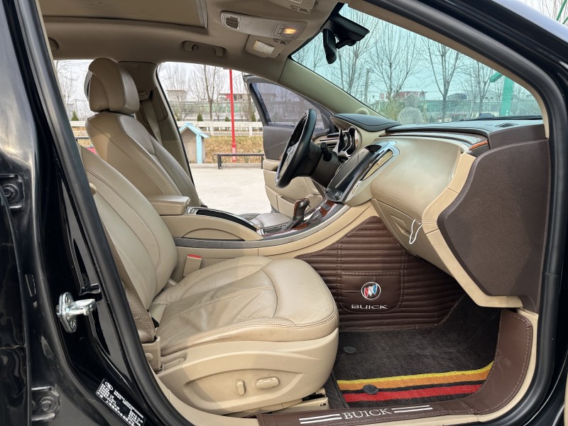 徐州13年别克君越5