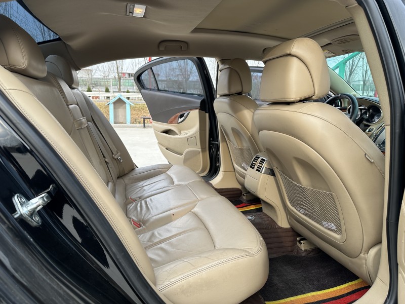 徐州13年别克君越6