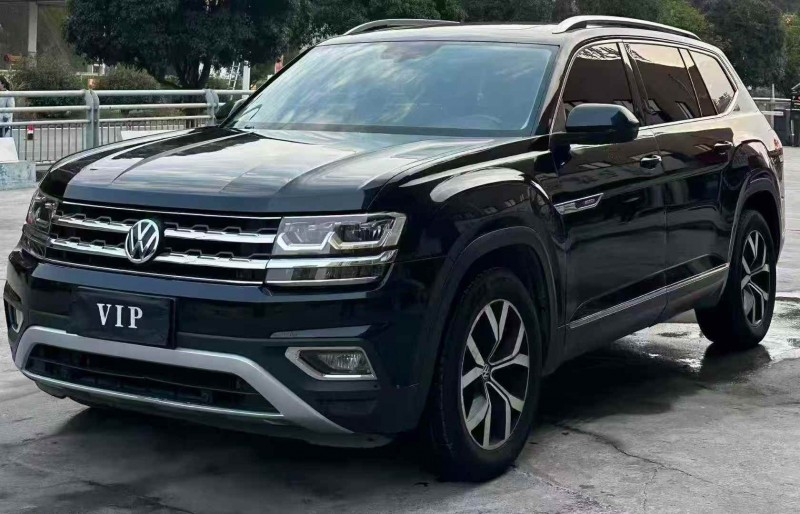 张家界17年大众途昂3