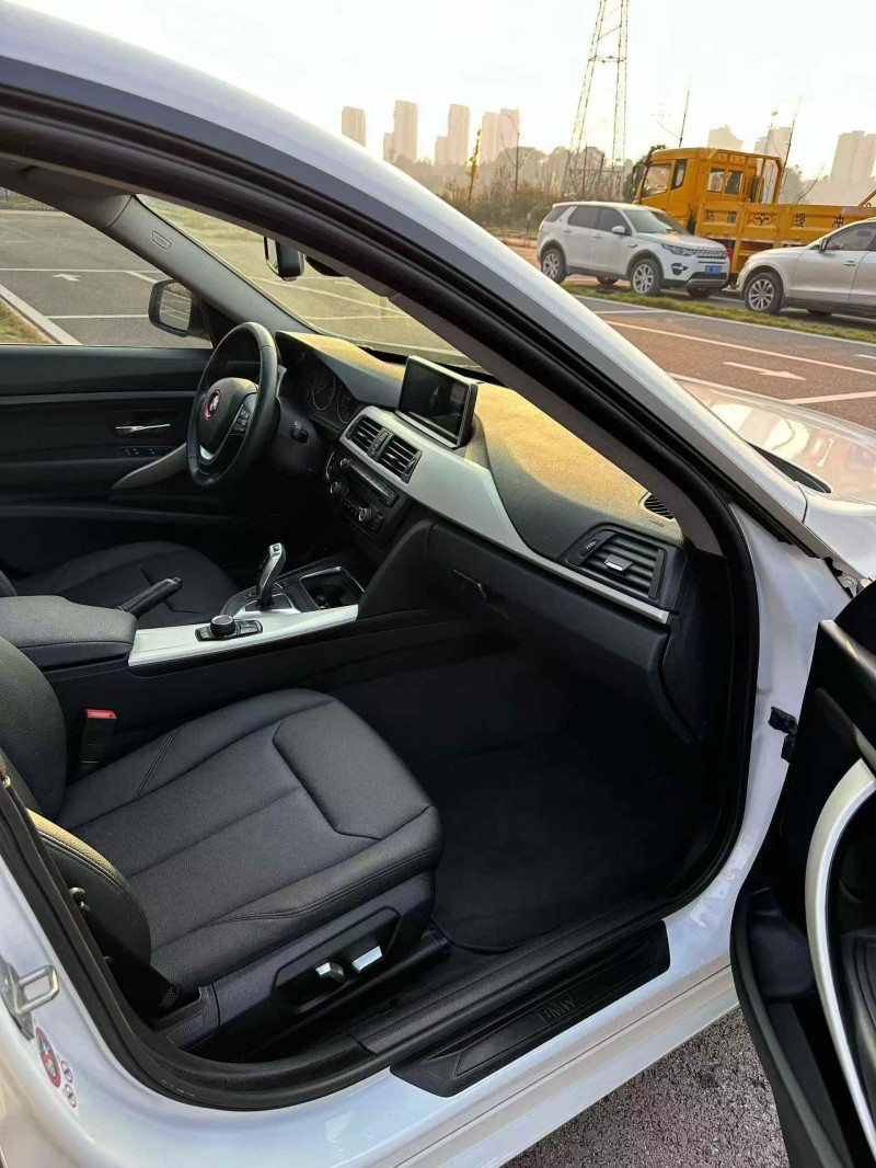 十堰16年宝马3系6