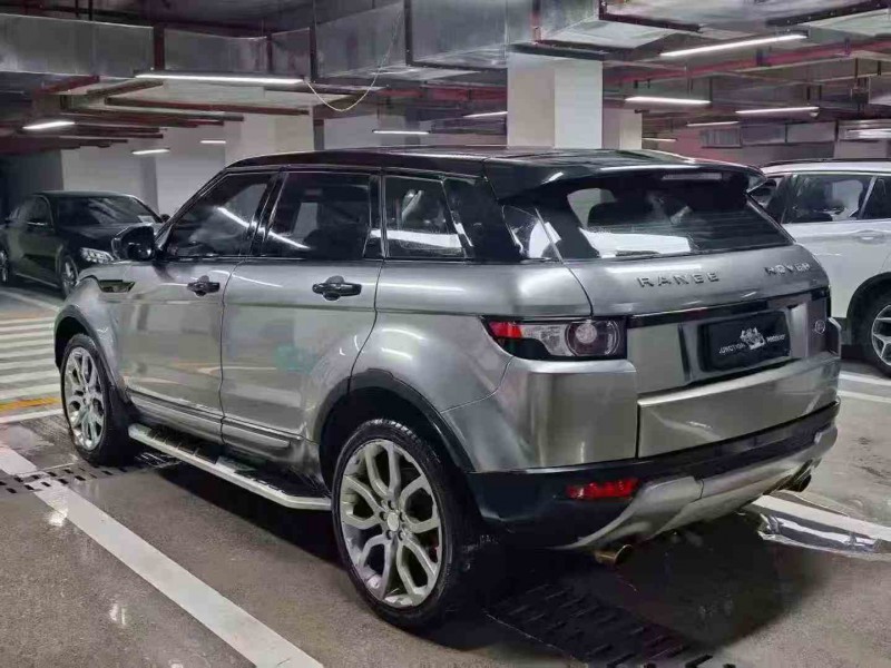 六盘水14年路虎极光2