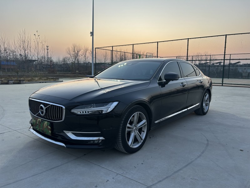 徐州17年沃尔沃S903