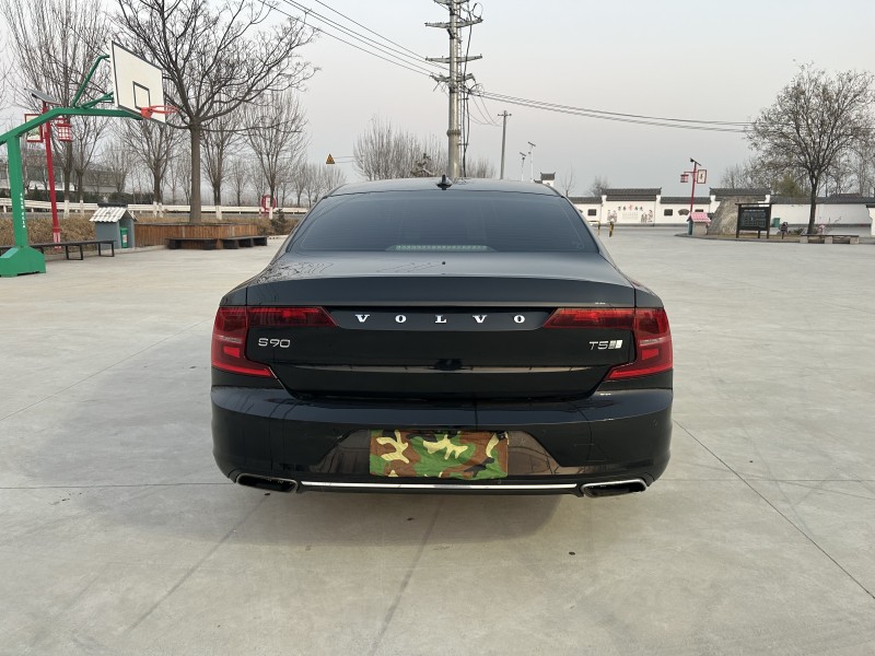 徐州17年沃尔沃S909