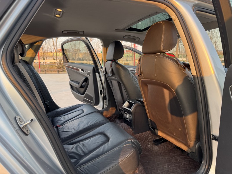 徐州12年奥迪A4L7