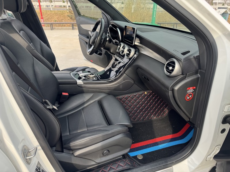 徐州19年奔驰GLC5