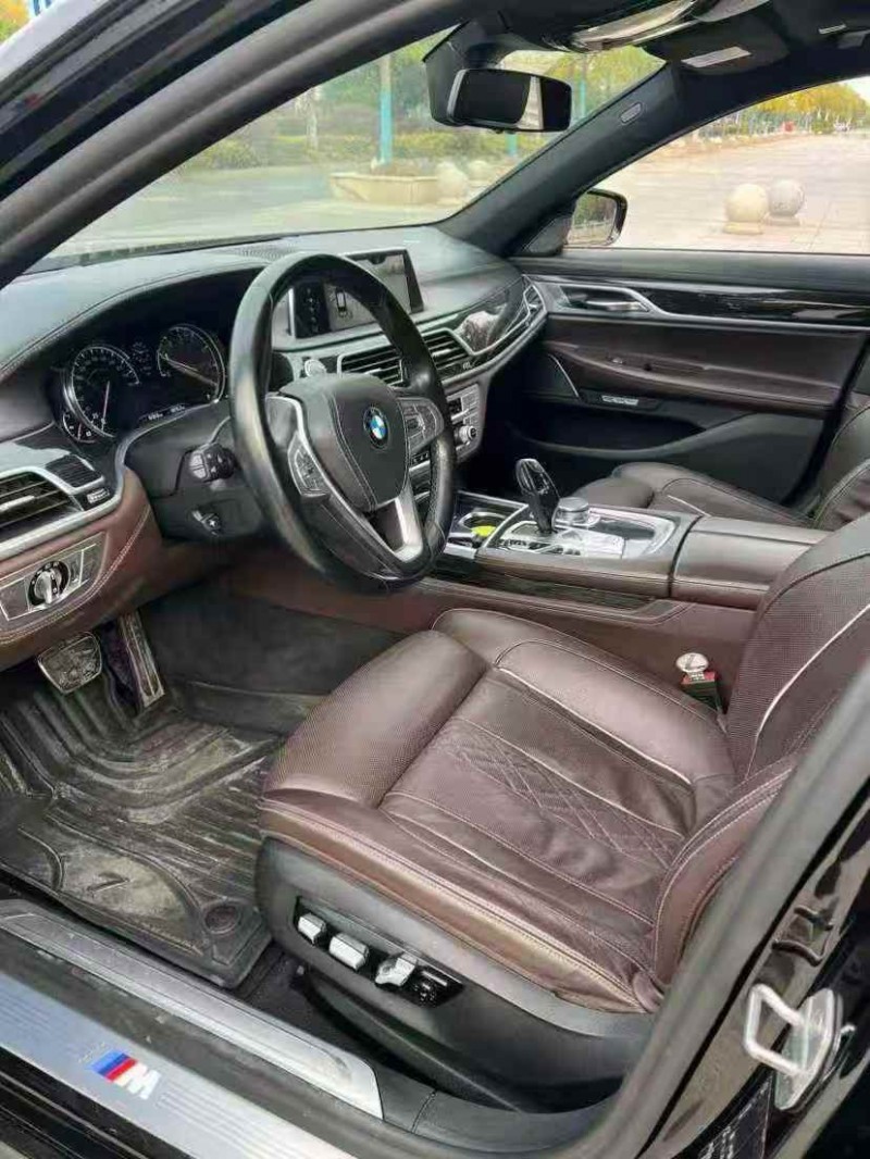景德镇18年宝马7系4