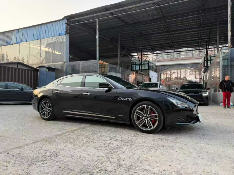 徐州14年玛莎拉蒂总裁3