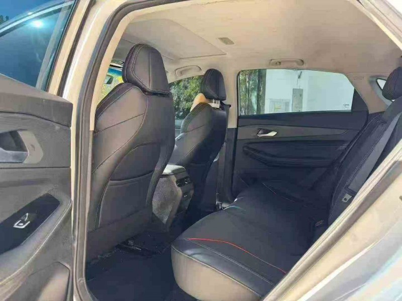 深圳25年吉利缤瑞4