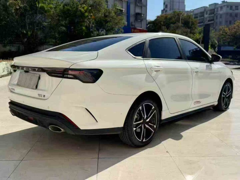 深圳25年吉利缤瑞7