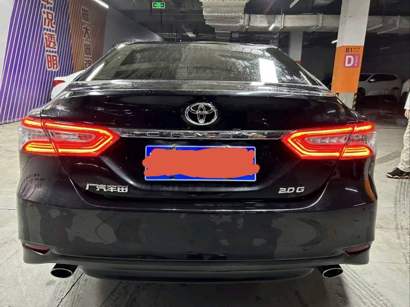 成都20年丰田凯美瑞2