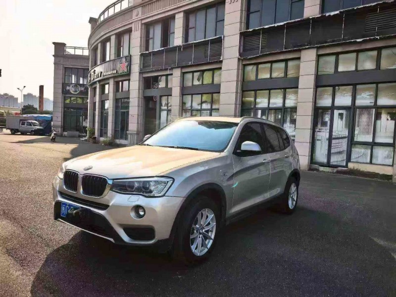 福州16年宝马X33