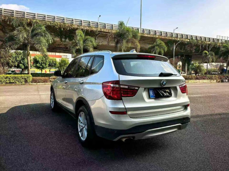 福州16年宝马X38