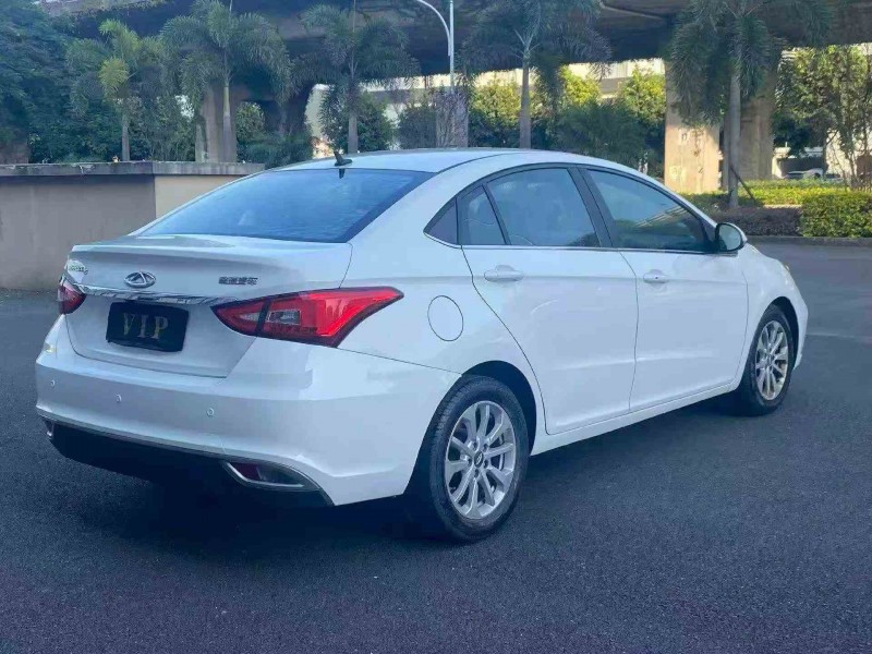 三明19年奇瑞艾瑞泽7