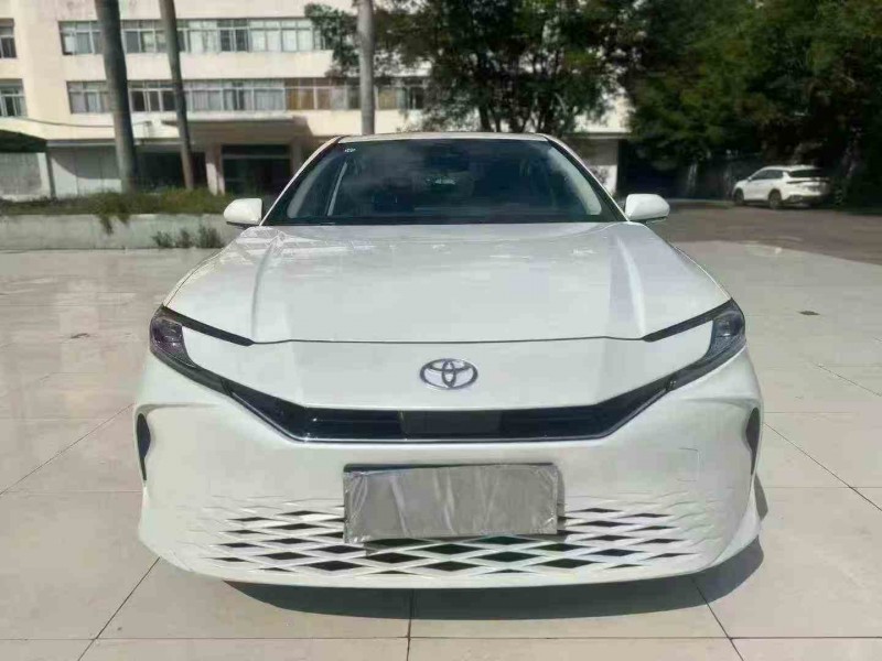 珠海25年丰田凯美瑞1