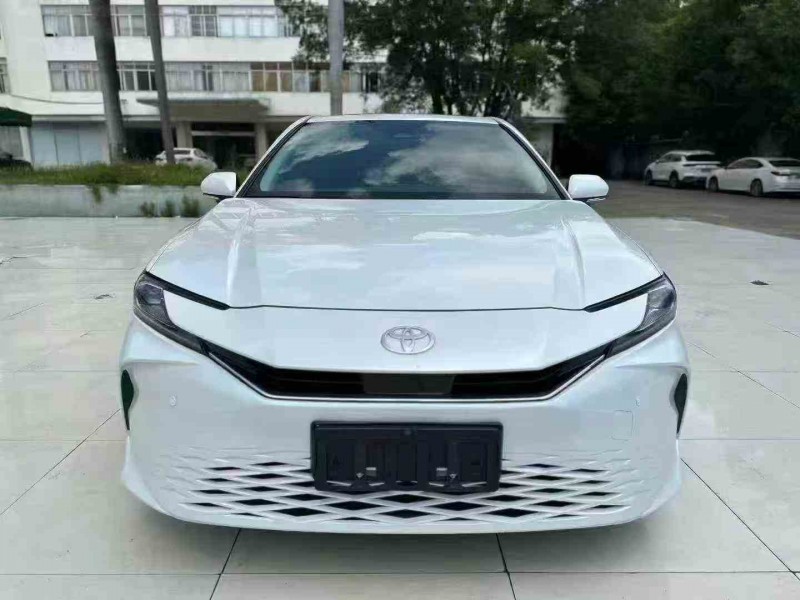 深圳24年丰田凯美瑞1