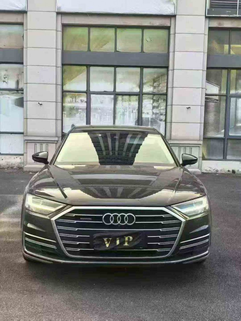 莆田21年奥迪A8L1