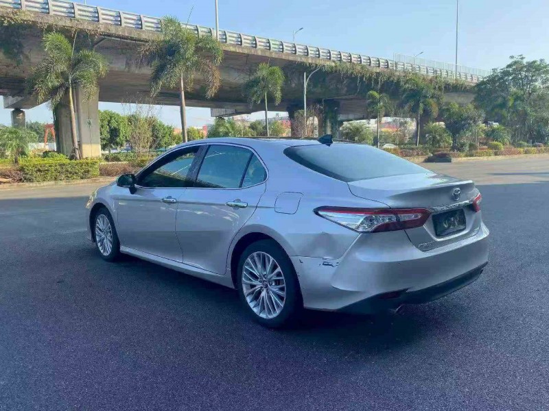 厦门20年丰田凯美瑞7