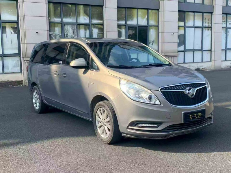 三明17年别克GL83