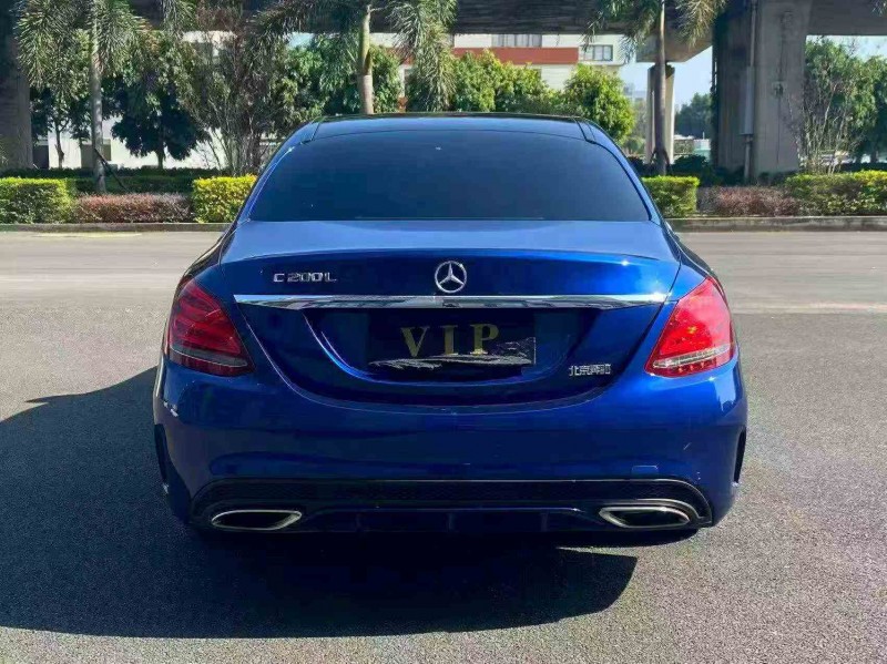 厦门18年奔驰C9