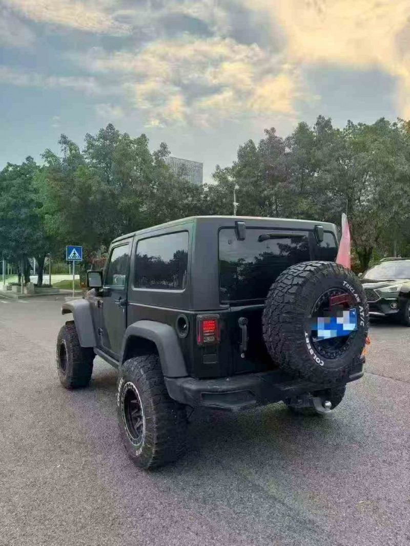 重庆18年Jeep牧马人6