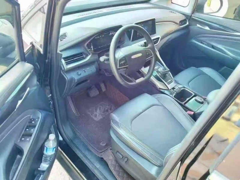 威海24年大通maxus4