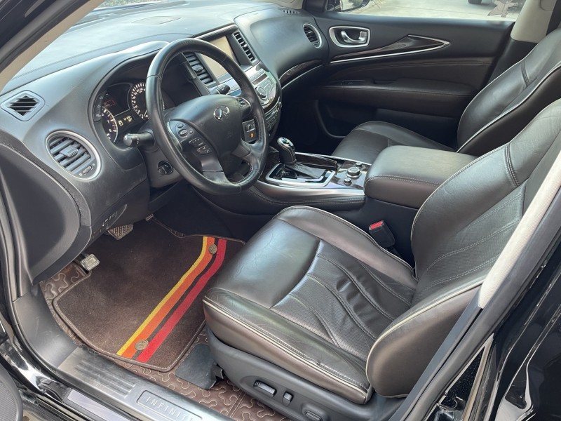 济宁18年英菲尼迪QX606