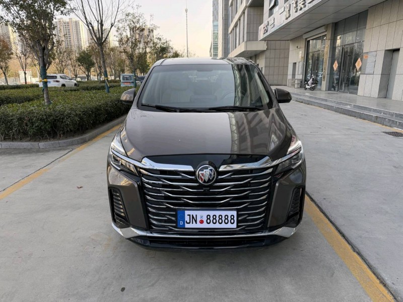 济宁24年别克GL81