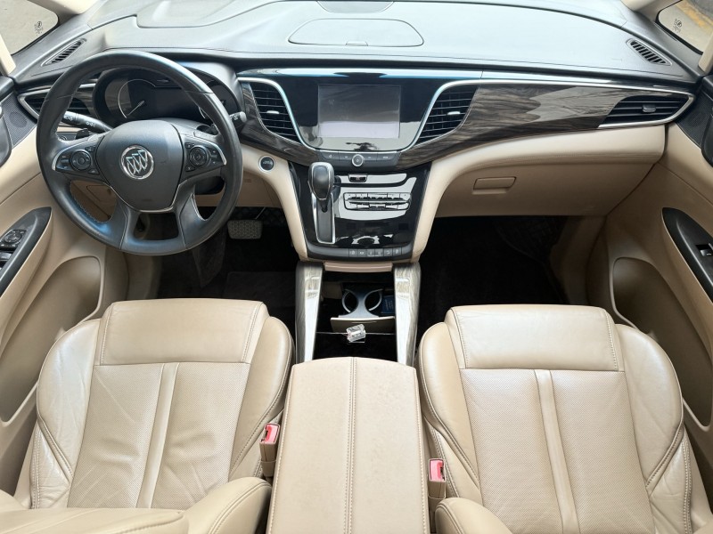 济宁19年别克GL83